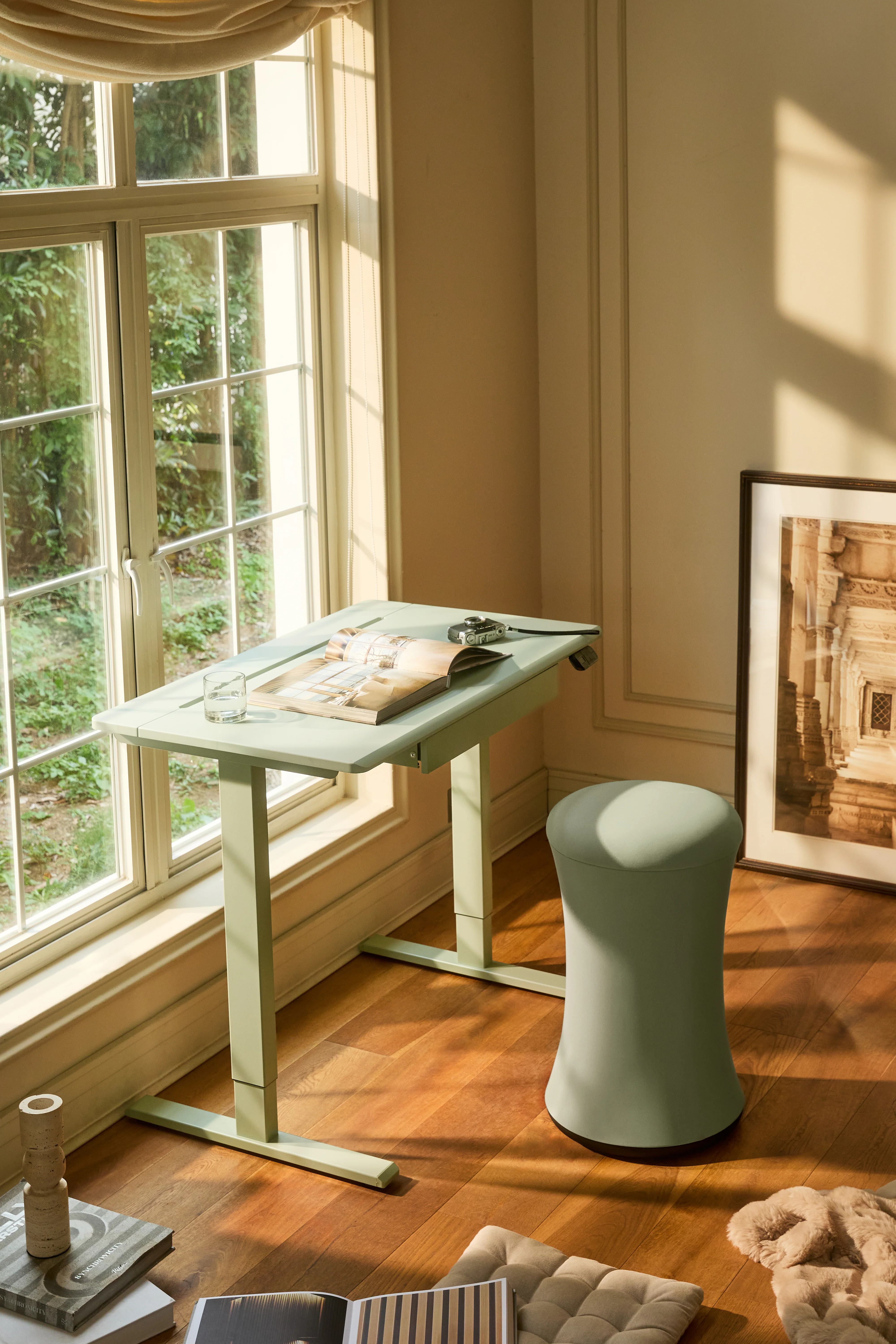 AnyDesk Hub Electric Sit-To-Stand Desk - Image 29