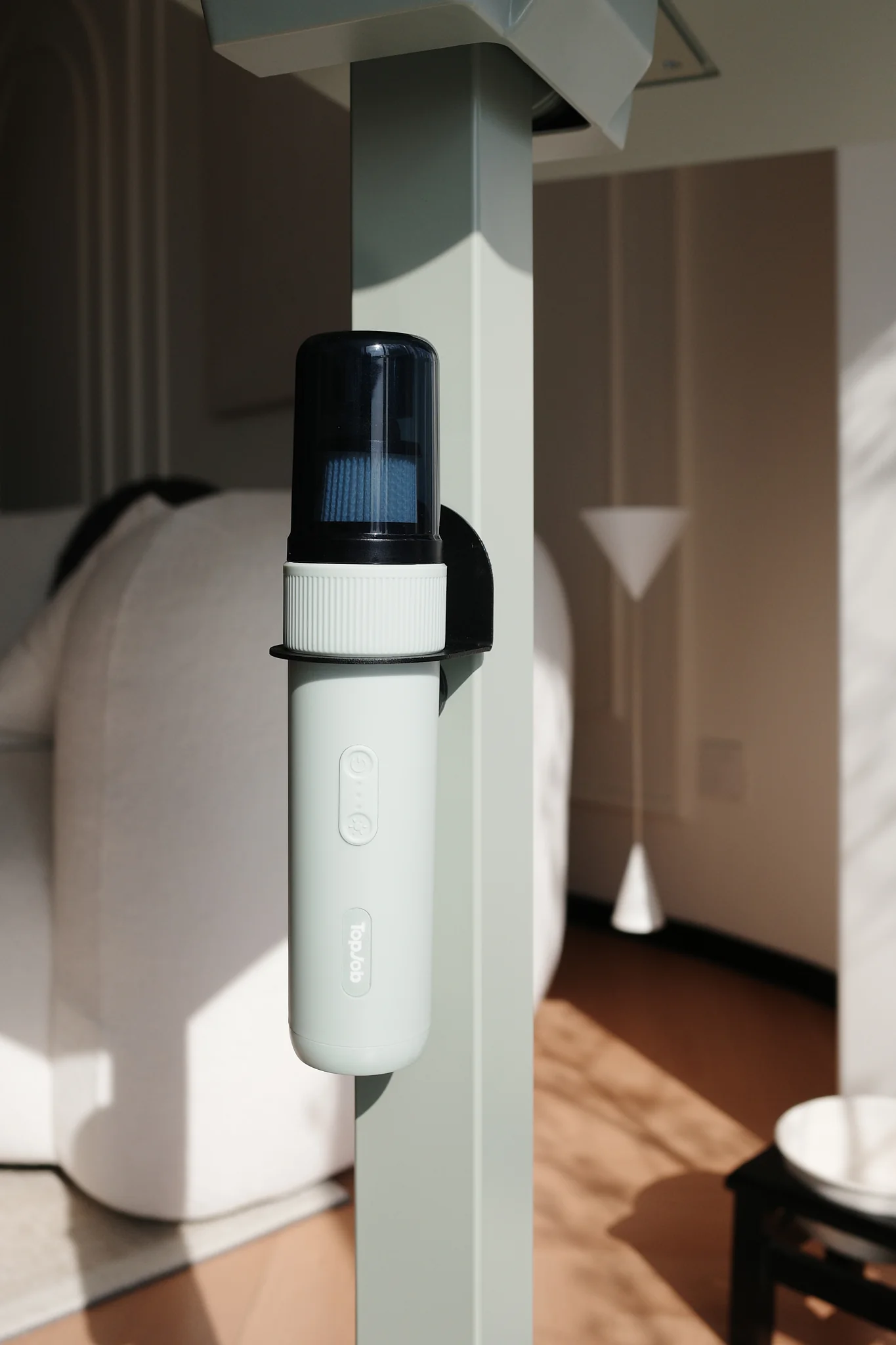 Blinklean Handheld Vacuum & Air Duster - Image 13