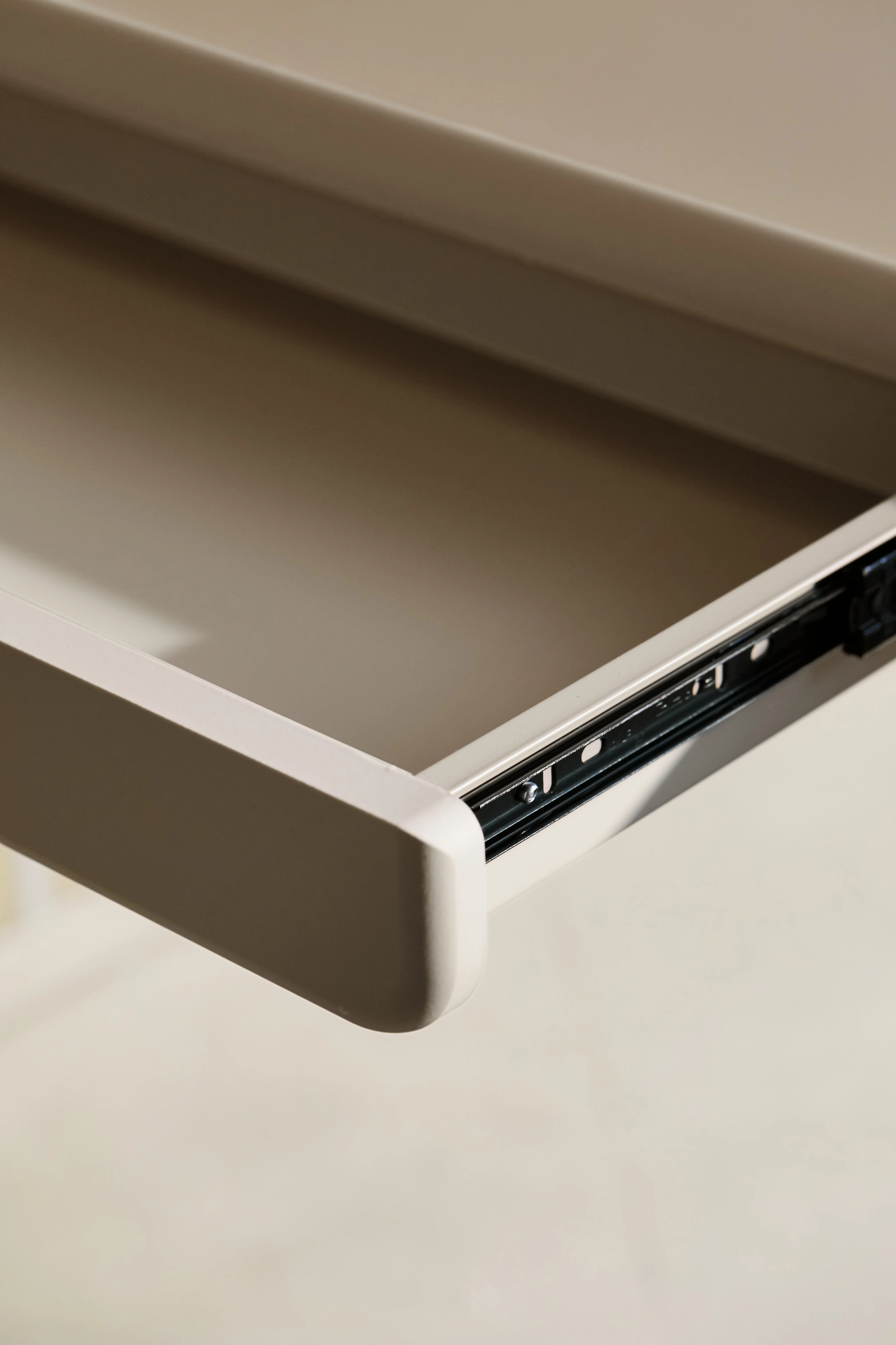 DUNE Wellness Motion Electric Sit-To-Stand Desk - Image 10