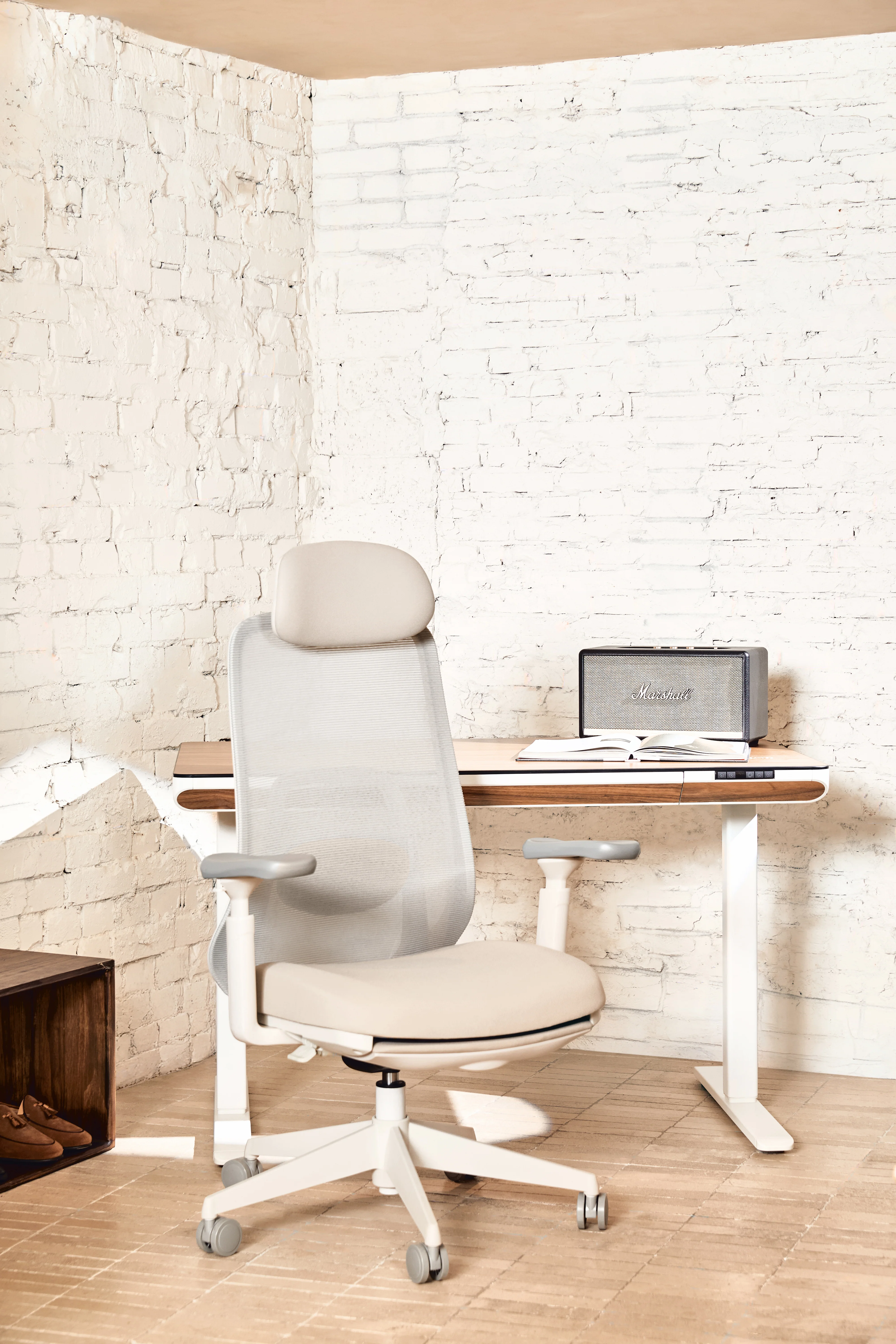 VOYA Ergonomic Chair - Image 15
